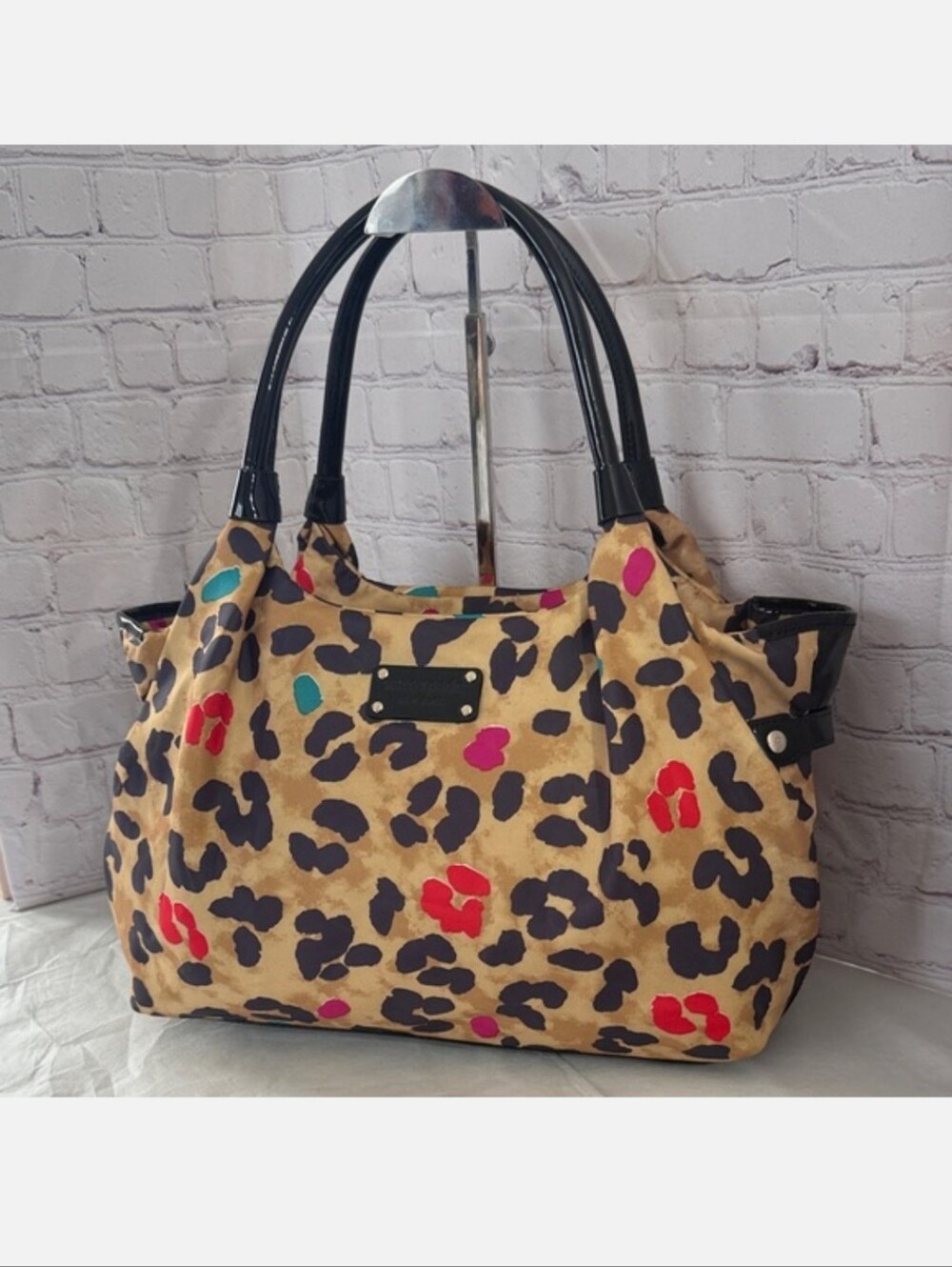 Kate Spade Stevie Pop Art Leopard Print Shoulder Bag EUC